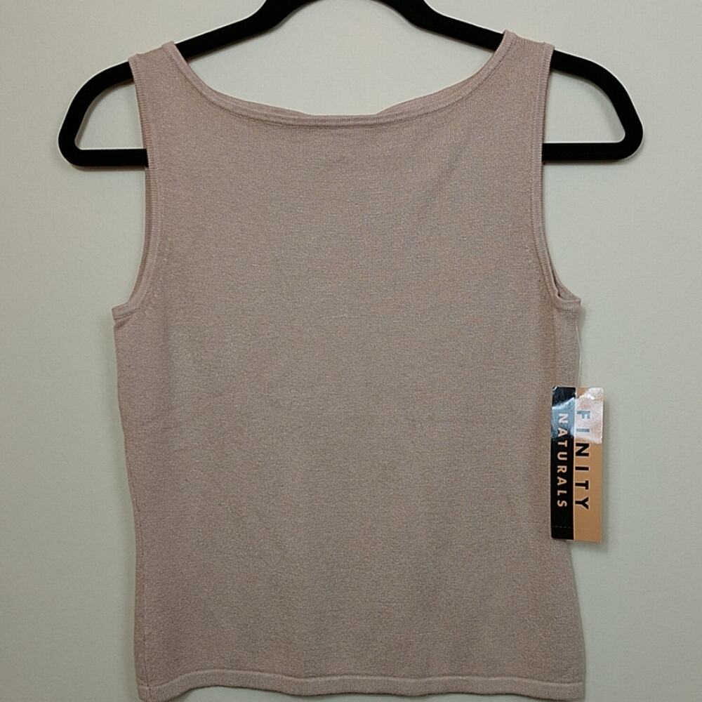 Finity Naturals Camel Sleevless Sweater Top size Small